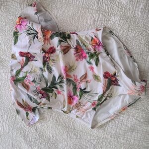 Kona Sol White Tropical Floral Swimsuit Bathing Suit Size Medium